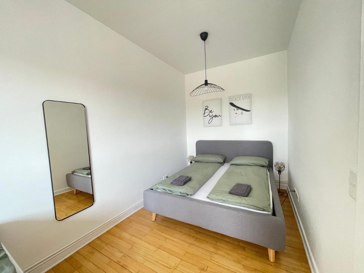 65Qm - City - Popular Street - Limmerstrasse - Mallibase Apartments Hannover Exterior foto